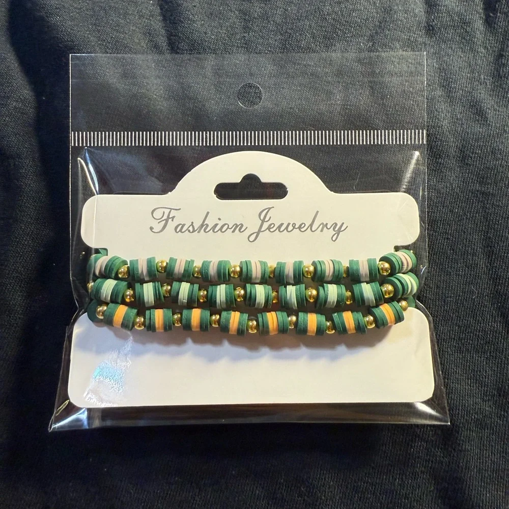 🐠 Chic Green  and Gold stretchy Bracelet Set
